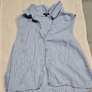 H&M Light Blue Striped Button Down Shirt